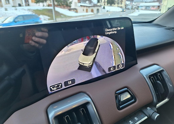 Vehicle image 7 Vehicle image 7