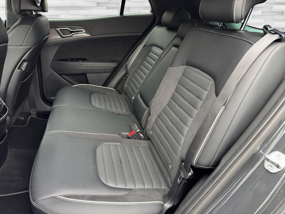 Vehicle image 5 Vehicle image 5