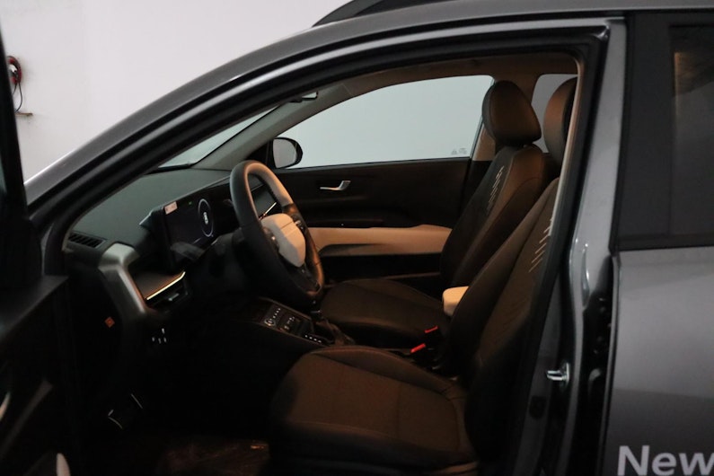 Vehicle image KIA STONIC