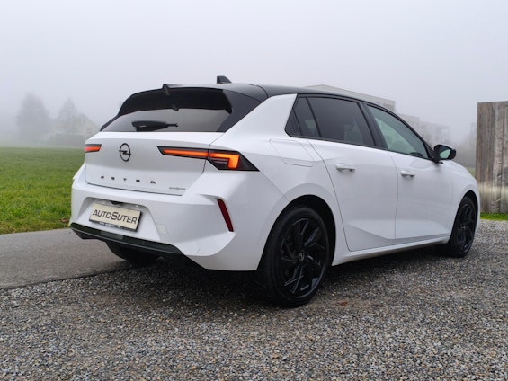 Vehicle image 2 Vehicle image 2