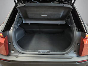 Fahrzeugbild TOYOTA C-HR+ Premium AWD