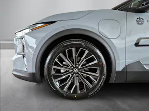 Toyota C-HR+ Premium AWD