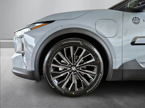 Fahrzeugbild TOYOTA C-HR+ Premium AWD