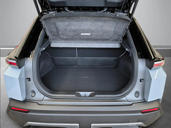 Fahrzeugbild TOYOTA C-HR+