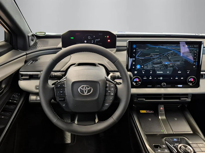 Fahrzeugbild TOYOTA C-HR+