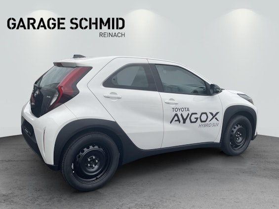 Vehicle image 5 Vehicle image 5