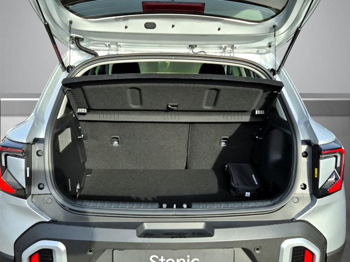 Vehicle image KIA STONIC