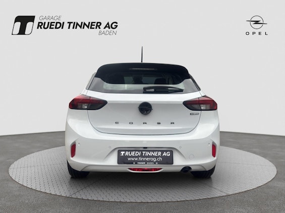 Vehicle image 5 Vehicle image 5