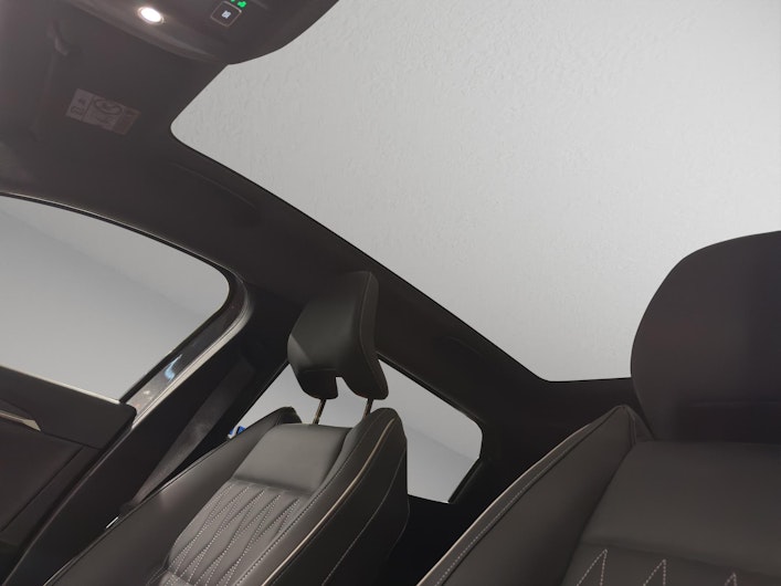 Vehicle image MITSUBISHI ECLIPSE CROSS