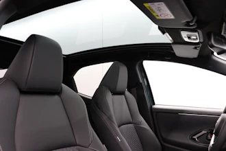 https://vehicle.imgix.net/4123480/ac8fe8d6-304d-4737-bdab-8de87d29e598.JPG