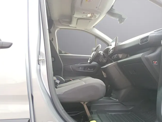 Toyota PROACE CITY Van L2 52KWh Active
