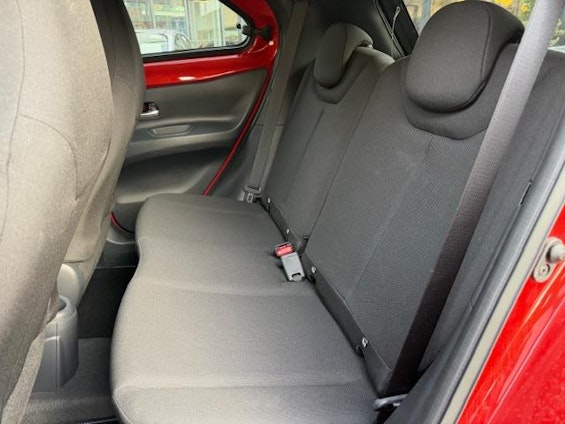 Vehicle image 8 Vehicle image 8