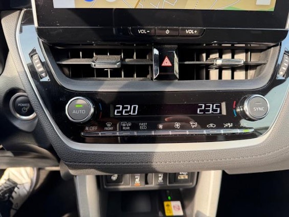 Vehicle image 20 Vehicle image 20