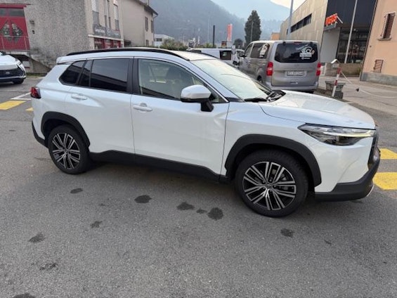 Vehicle image 3 Vehicle image 3