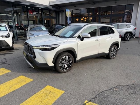 First vehicle image First vehicle image