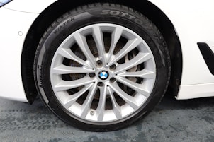 Vehicle image BMW 540d xDrive SAG Touring