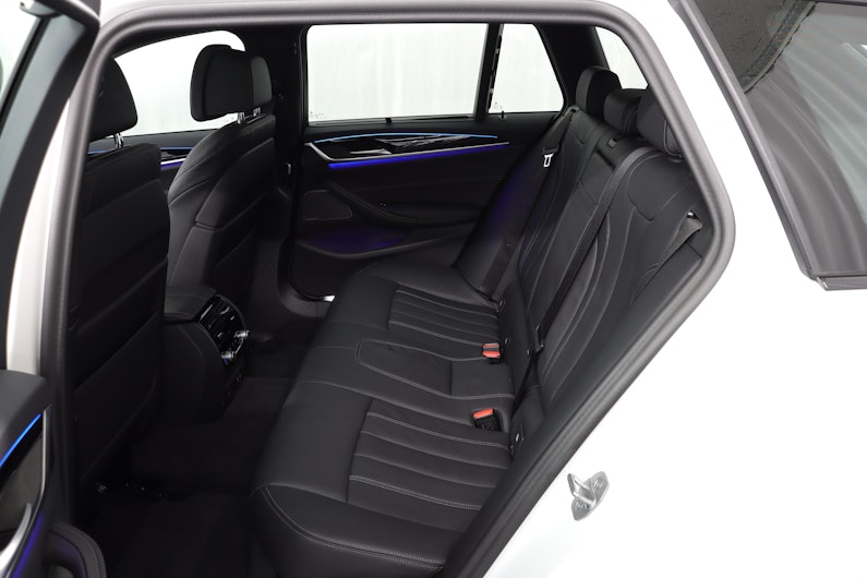 Vehicle image BMW 5 SERIES