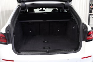 Vehicle image BMW 540d xDrive SAG Touring