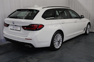 Vehicle image BMW 540d xDrive SAG Touring