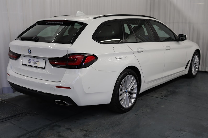 Vehicle image BMW 5 SERIES