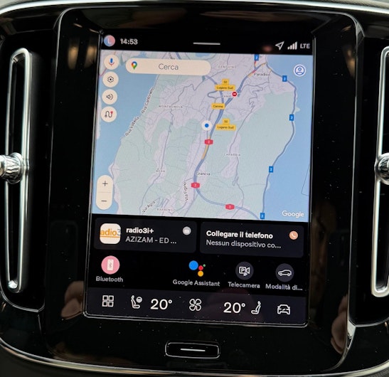 immagine del veicolo VOLVO XC40