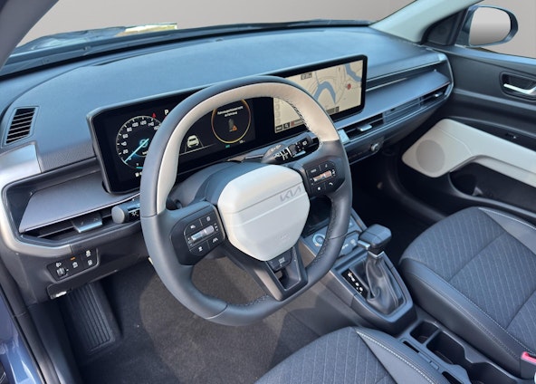 Vehicle image 3 Vehicle image 3