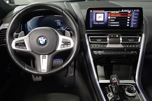 Vehicle image BMW 840i xDrive Cabriolet