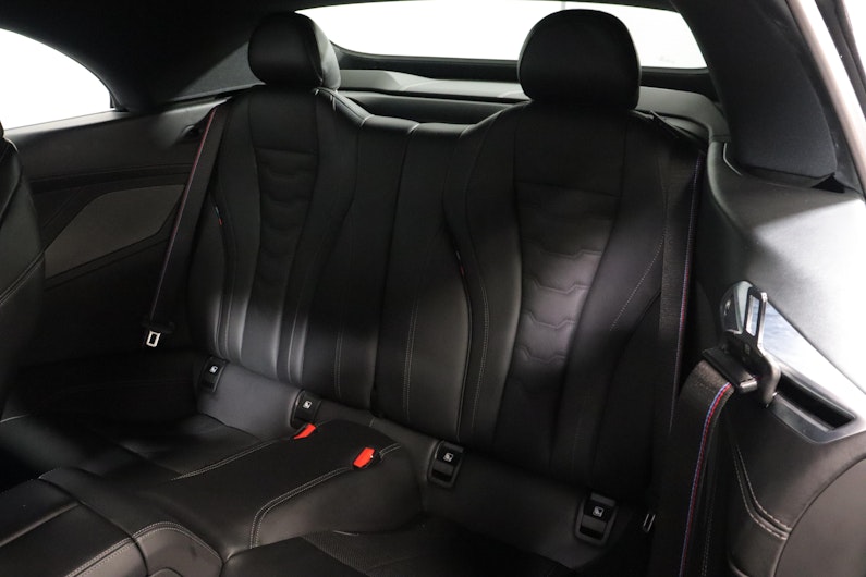 Vehicle image BMW 8 SERIES