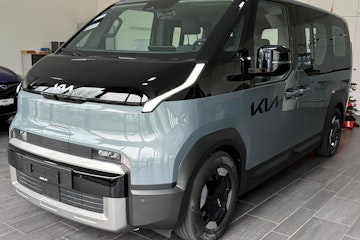 Vehicle placeholder image Vehicle placeholder image