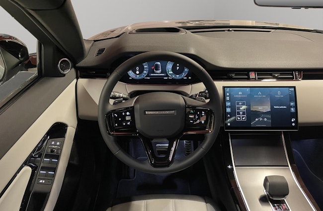 Vehicle image 9 Vehicle image 9