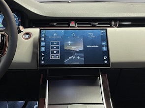 Vehicle image LAND ROVER Range Rover Evoque 1.5 T 270e Dynamic SE