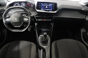 Vehicle image PEUGEOT 208 1.2 PureTech 100 Active