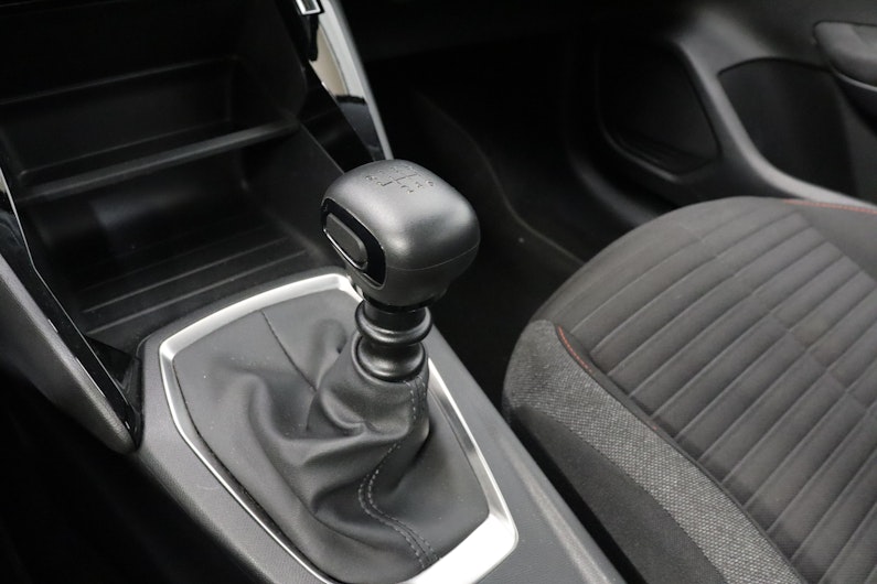 Vehicle image PEUGEOT 208