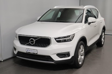 Vehicle image VOLVO XC40 2.0 B4 MH Momentum AWD