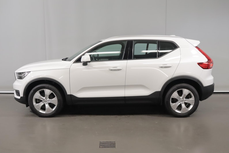 Vehicle image VOLVO XC40