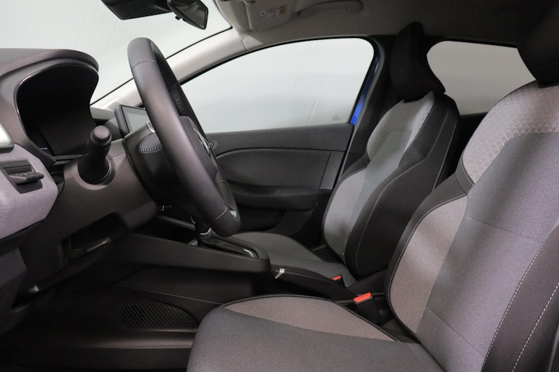 Vehicle image MITSUBISHI COLT