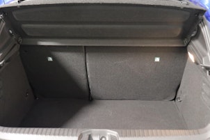 Vehicle image MITSUBISHI Colt 1.6 HEV Invite+