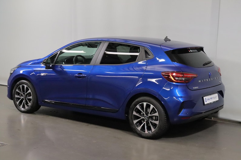 Vehicle image MITSUBISHI COLT