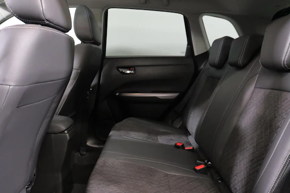 Set De Tapis Voiture Somer Car Pour Suzuki Vitara 3 Portes 1988-1998 | Tapis Sur Mesure Moquette Noire, 2 Avant + 1 Arrière