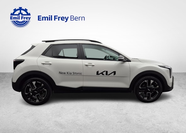 Vehicle image 13 Vehicle image 13