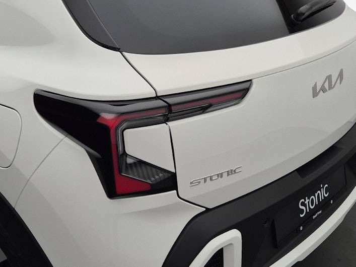 Vehicle image KIA STONIC