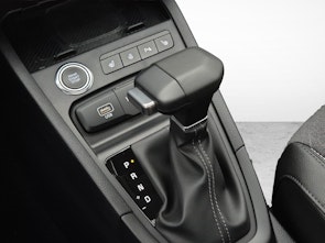 Vehicle image KIA Stonic 1.0 T-GDi MHEV GT-Line ab 0.99% Leasing