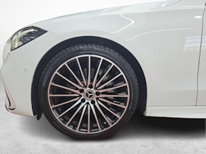 Vehicle image MERCEDES-BENZ C 220 d Swiss Star AMG Line 4matic Kombi