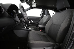 Vehicle image TOYOTA Yaris Cross 1.5 VVT-i HSD Trend