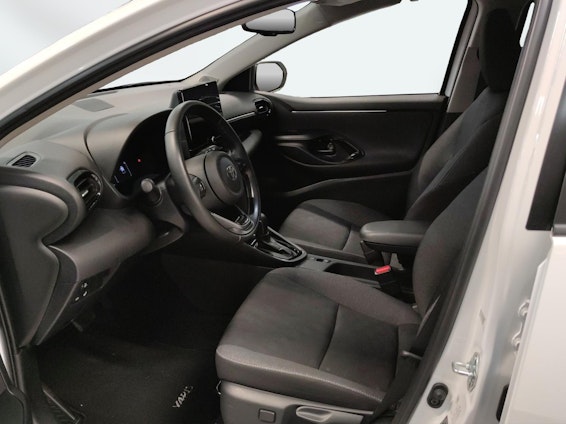 Vehicle image 9 Vehicle image 9