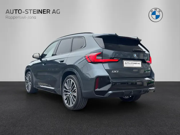 BMW iX1 30 xDrive M Sport Pro