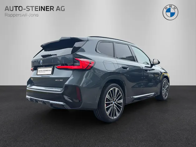 BMW iX1 30 xDrive M Sport Pro