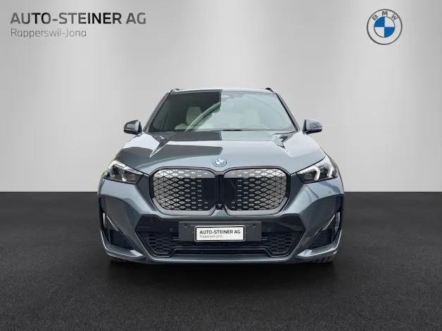 BMW iX1 30 xDrive M Sport Pro