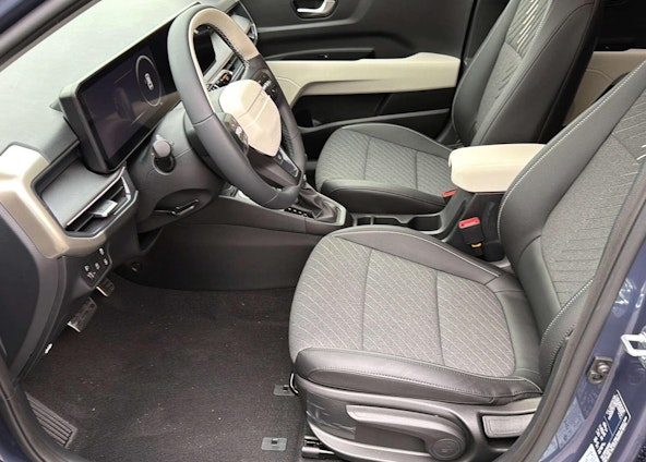 Vehicle image 4 Vehicle image 4