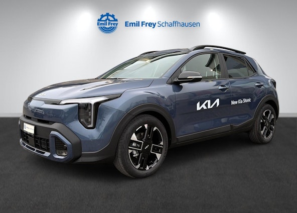 First vehicle image First vehicle image